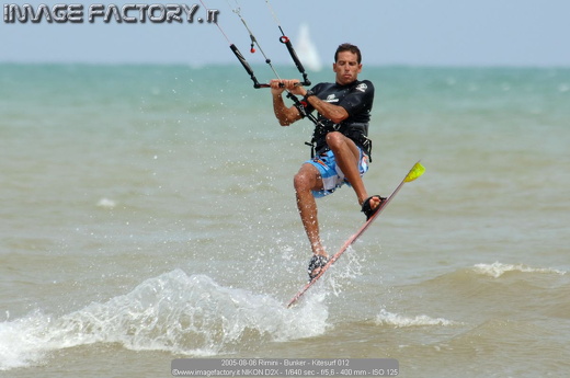 2005-08-06 Rimini - Bunker - Kitesurf 012